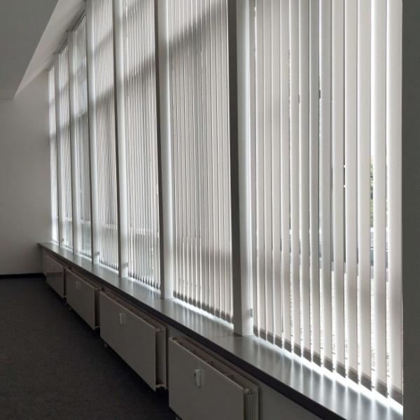 Innenbeschattung eines Bürokomplexes